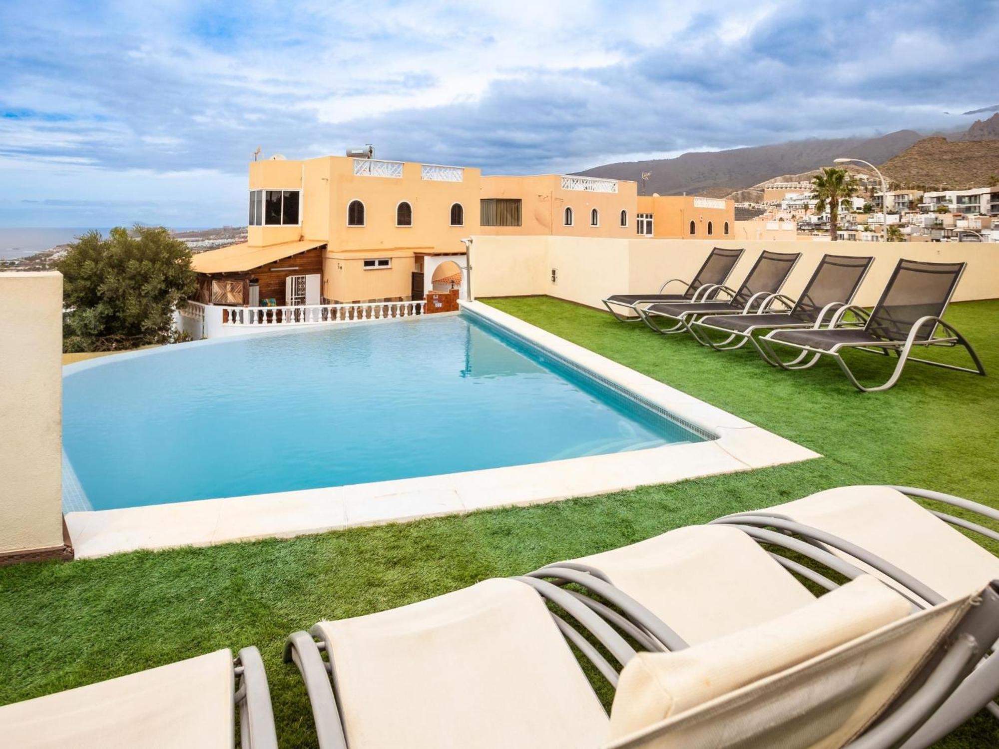Villa Olbia Charming Dreamview With Jacuzzi Costa Adeje  Eksteriør bilde